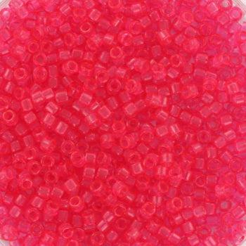 Miyuki Delica DB-1308 Transparant dyed bubble gum pink 11/0 - 4 gram-Kralen-Kraaltjes van Renate