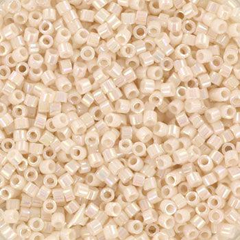 Miyuki Delica DB-1500 Opaque bisque white AB 11/0 - 4 gram-Kralen-Kraaltjes van Renate