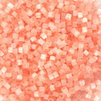 Miyuki Delica DB-825 Silk satin salmon 11/0 - 4 gram-Kralen-Kraaltjes van Renate
