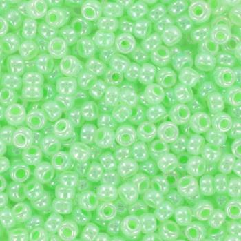 Miyuki rocailles 11/0 (2mm) Ceylon mint green 11-520-Kraaltjes van Renate
