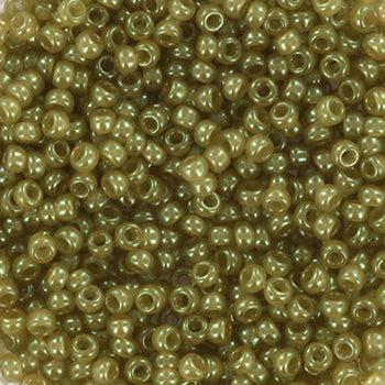 Miyuki rocailles 11/0 (2mm) Ceylon translucent celery 11-2374-Kralen-Kraaltjes van Renate