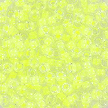 Miyuki rocailles 6/0 (4mm) Luminous yellow 6-1119-Kralen-Kraaltjes van Renate