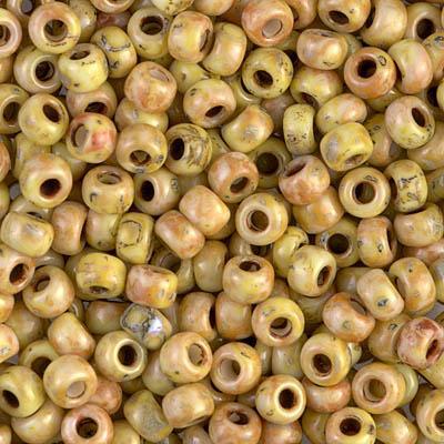 Miyuki rocailles 6/0 (4mm) Opaque picasso yellow 6-4512-Kraaltjes van Renate
