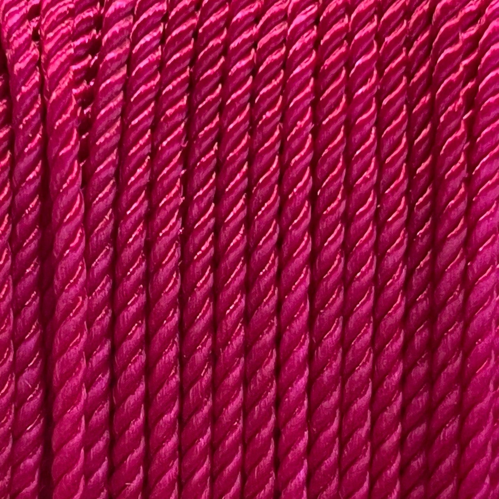 Nylon gedraaid koord violet 2mm - 2 meter-koord-Kraaltjes van Renate