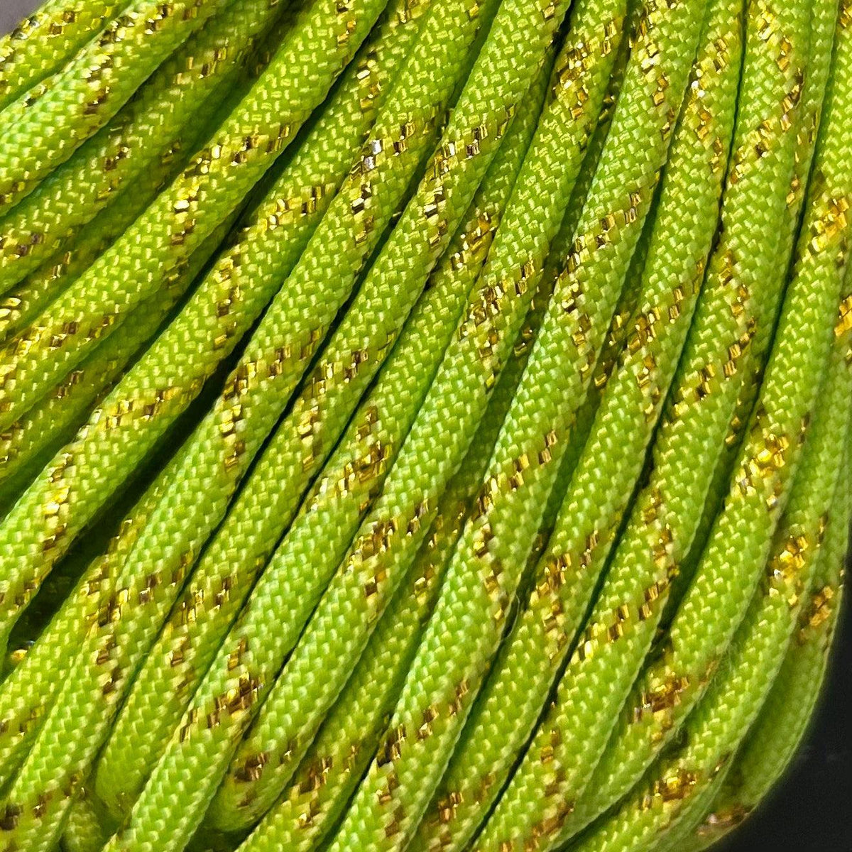 Parakoord Groen-goud 4mm - 1 meter-koord-Kraaltjes van Renate