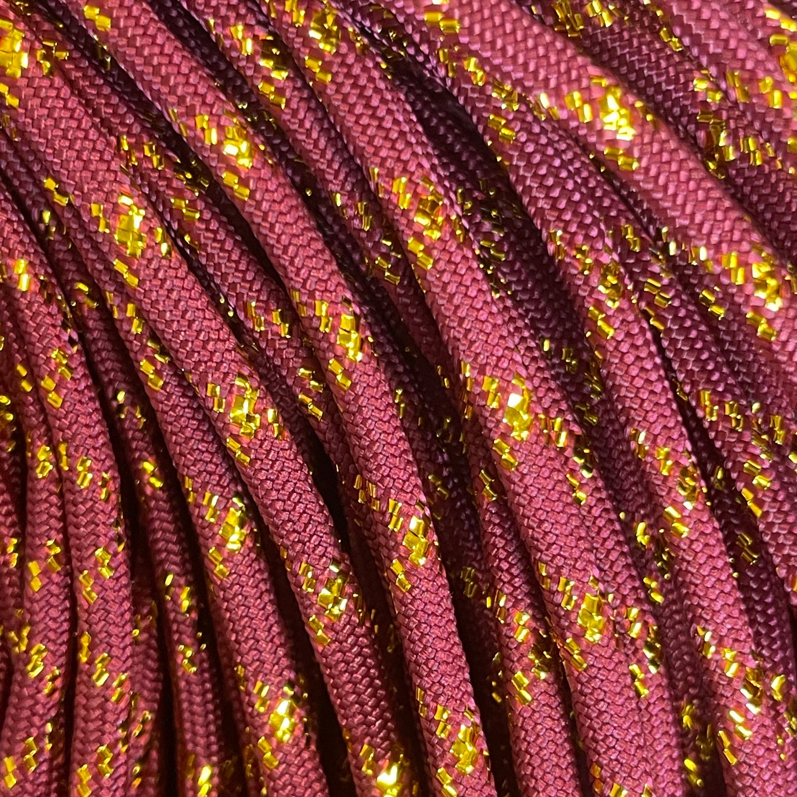 Parakoord bordeaux rood-goud 4mm - 1 meter-koord-Kraaltjes van Renate