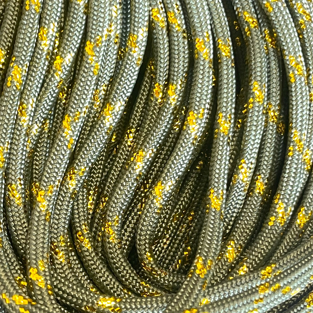 Parakoord leger groen-goud 4mm - 1 meter-koord-Kraaltjes van Renate
