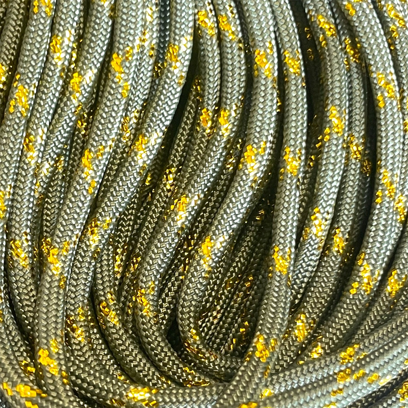 Parakoord leger groen-goud 4mm - 1 meter-koord-Kraaltjes van Renate