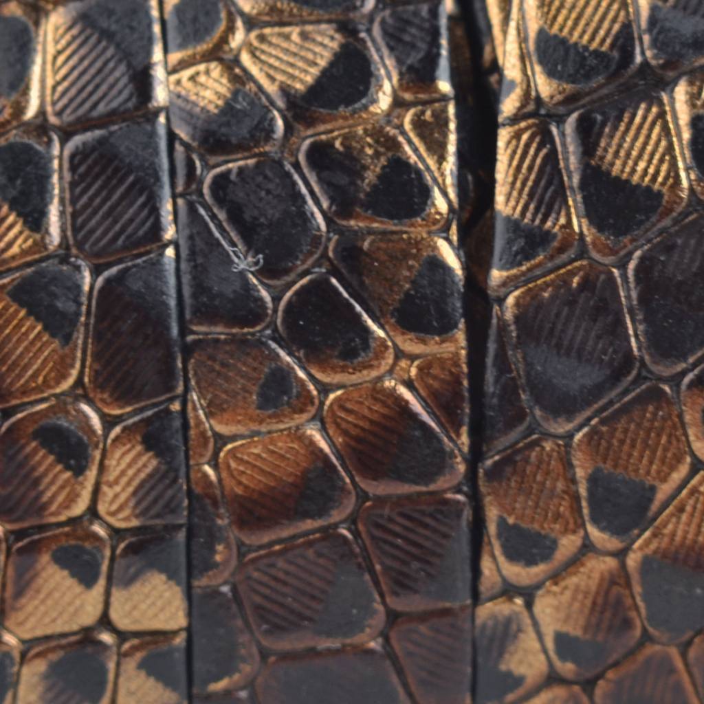 Plat Italian leer Goud zwart snake 10x2mm - prijs per cm-Kraaltjes van Renate