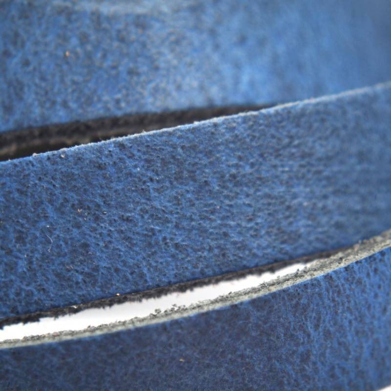Plat leer blauw 6mm x 85cm-Kraaltjes van Renate