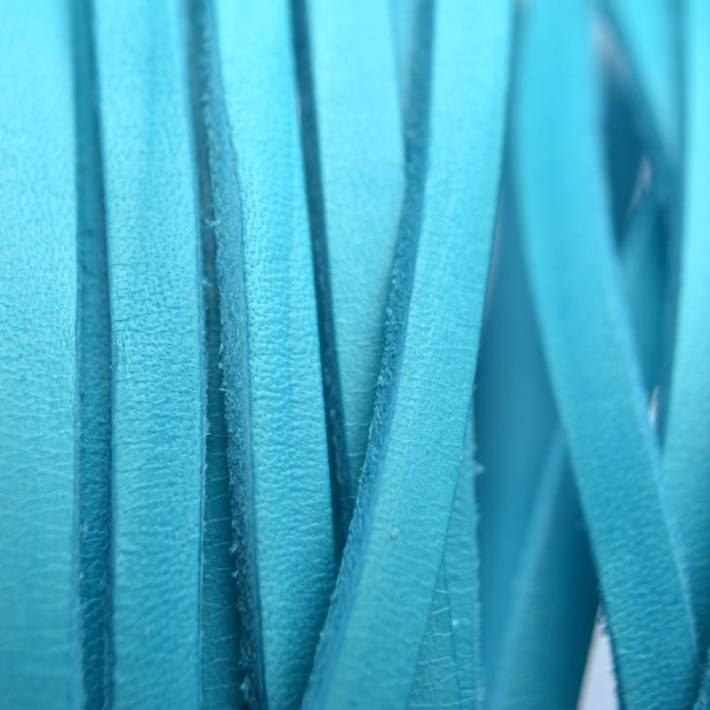 Plat leer blauw turquoise 5mm-Kraaltjes van Renate