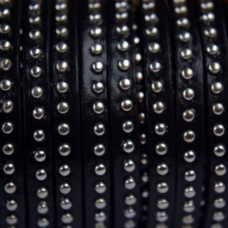 Plat leer met studs zwart 5mm-Kraaltjes van Renate