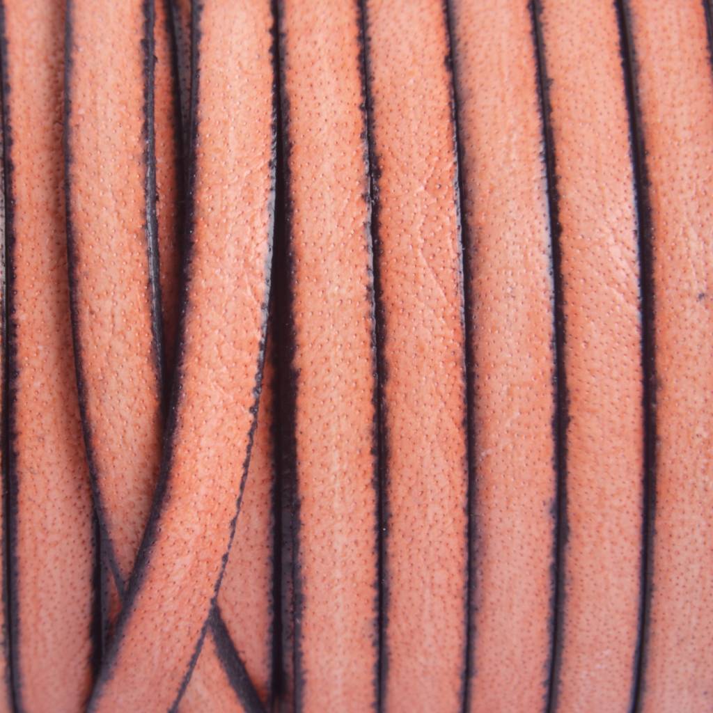 Plat leer peach 5x2mm - prijs per cm-Kraaltjes van Renate