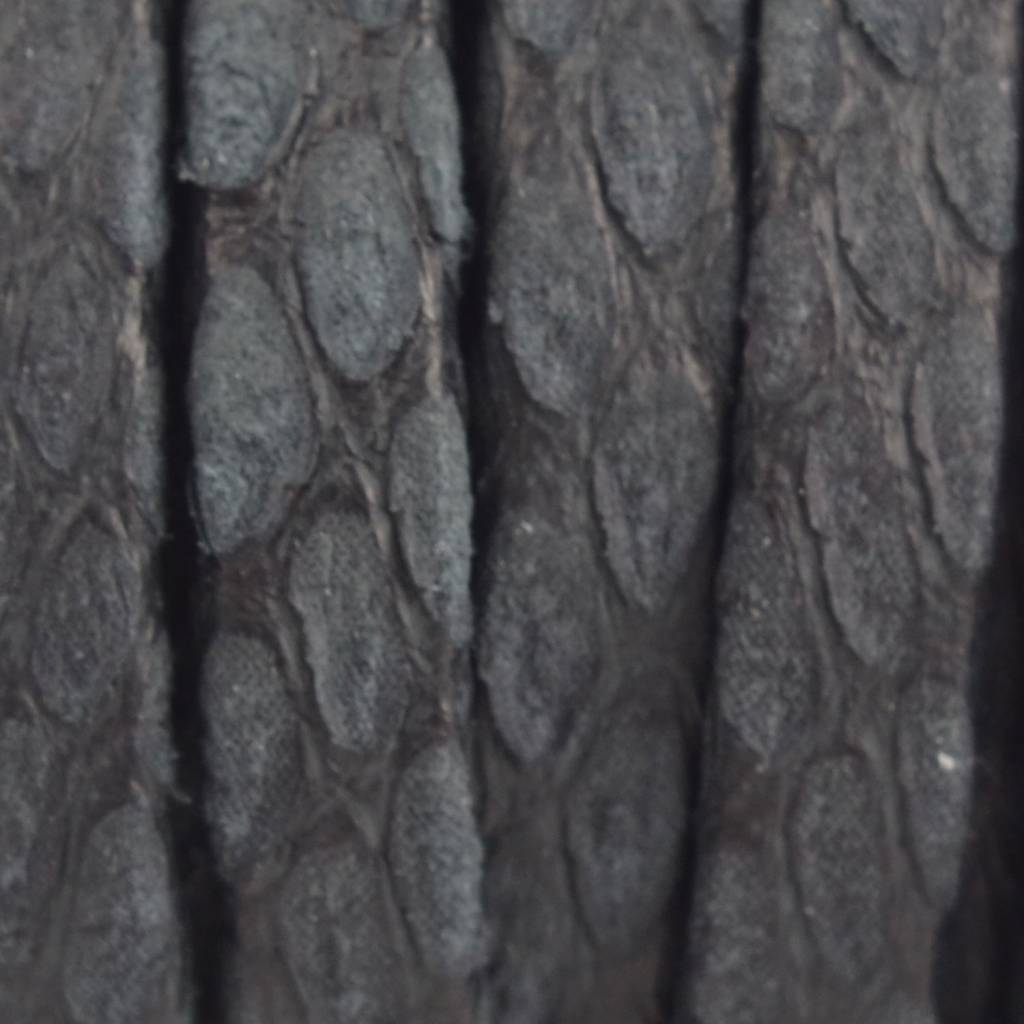 Plat nappa Leer Luxe Reptile Zwart 5x1.5mm - prijs per cm-Kraaltjes van Renate