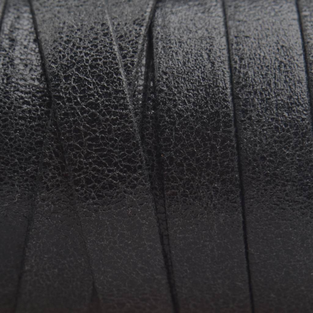 Plat nappa leer Crackle geschuurd Black 10x2mm - prijs per cm-Kraaltjes van Renate