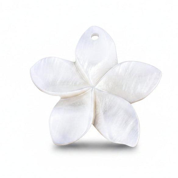 Schelp Bedel Bloem Gegraveerd Crèmewit 33.8mm - per stuk-Bedels-Kraaltjes van Renate