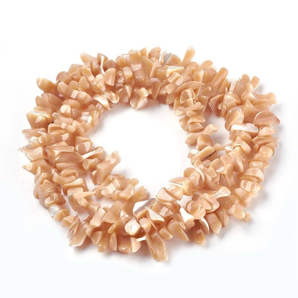 Schelp Kralen Chips Parelmoer Beige 13x6mm - per 12 gram-Kralen-Kraaltjes van Renate