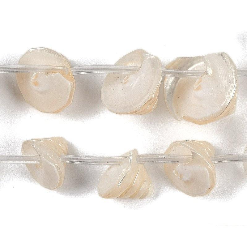 Schelp Kralen Kegel Wit Parelmoer 12-19mm - per stuk-Kralen-Kraaltjes van Renate