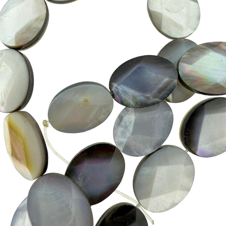 Schelp Oval kralen Grey 16x11mm-Kralen-Kraaltjes van Renate