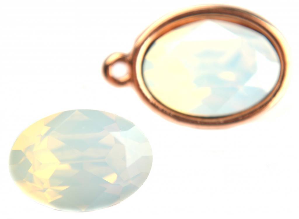 Swarovski ovaal 4120 White Opal 14x10mm-Kraaltjes van Renate