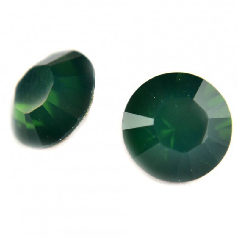 Swarovski puntsteen SS29 Palace Green Opal-Kraaltjes van Renate