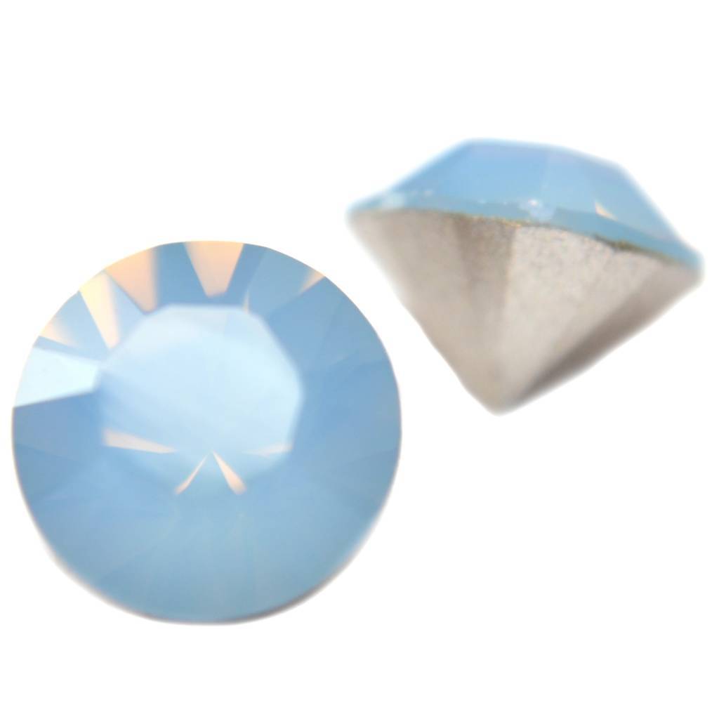 Swarovski puntsteen SS39 Air Blue Opal-Kraaltjes van Renate