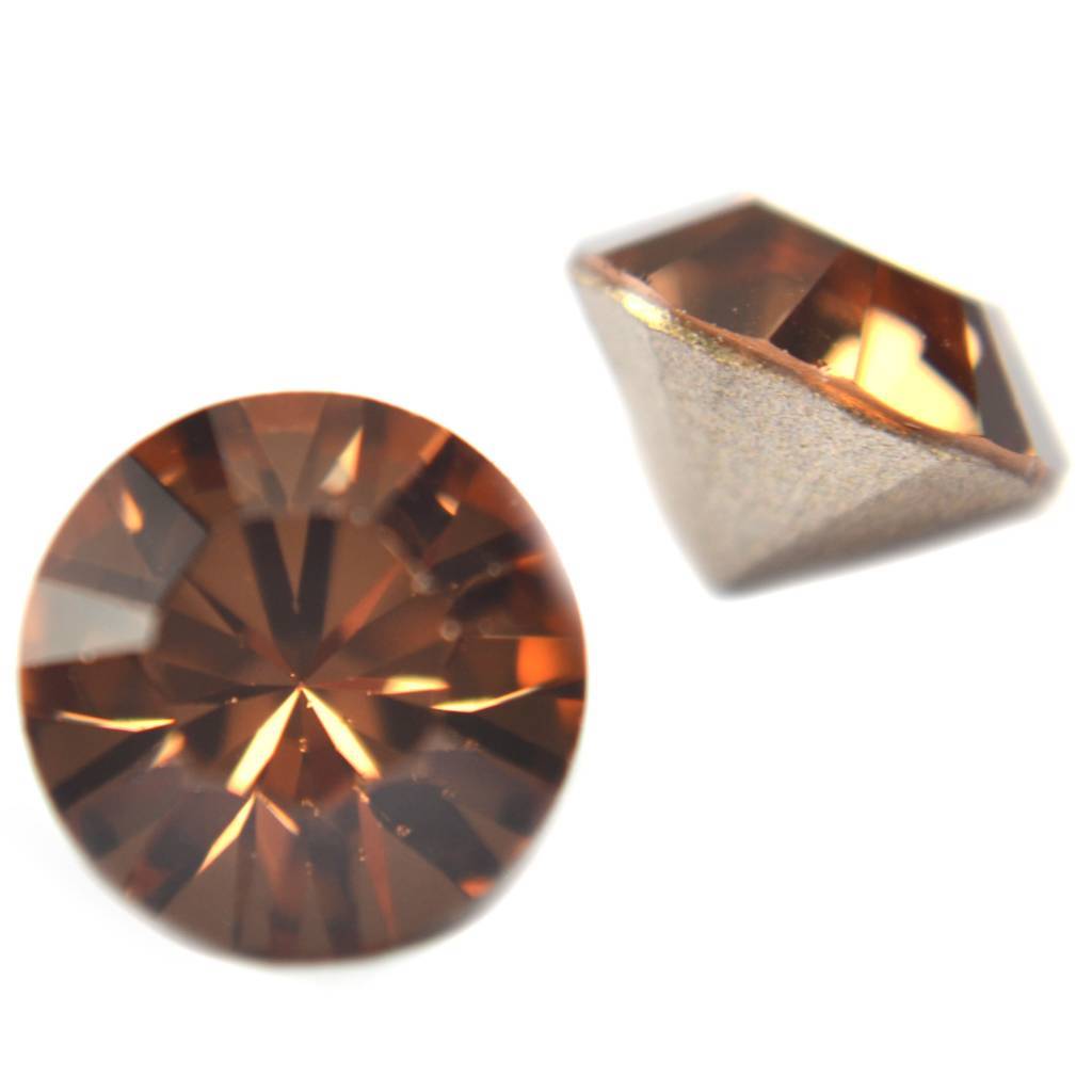 Swarovski puntsteen SS39 Light Smoked Topaz-Kraaltjes van Renate