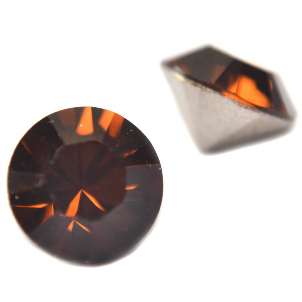 Swarovski puntsteen SS39 Smoked Topaz-Kraaltjes van Renate