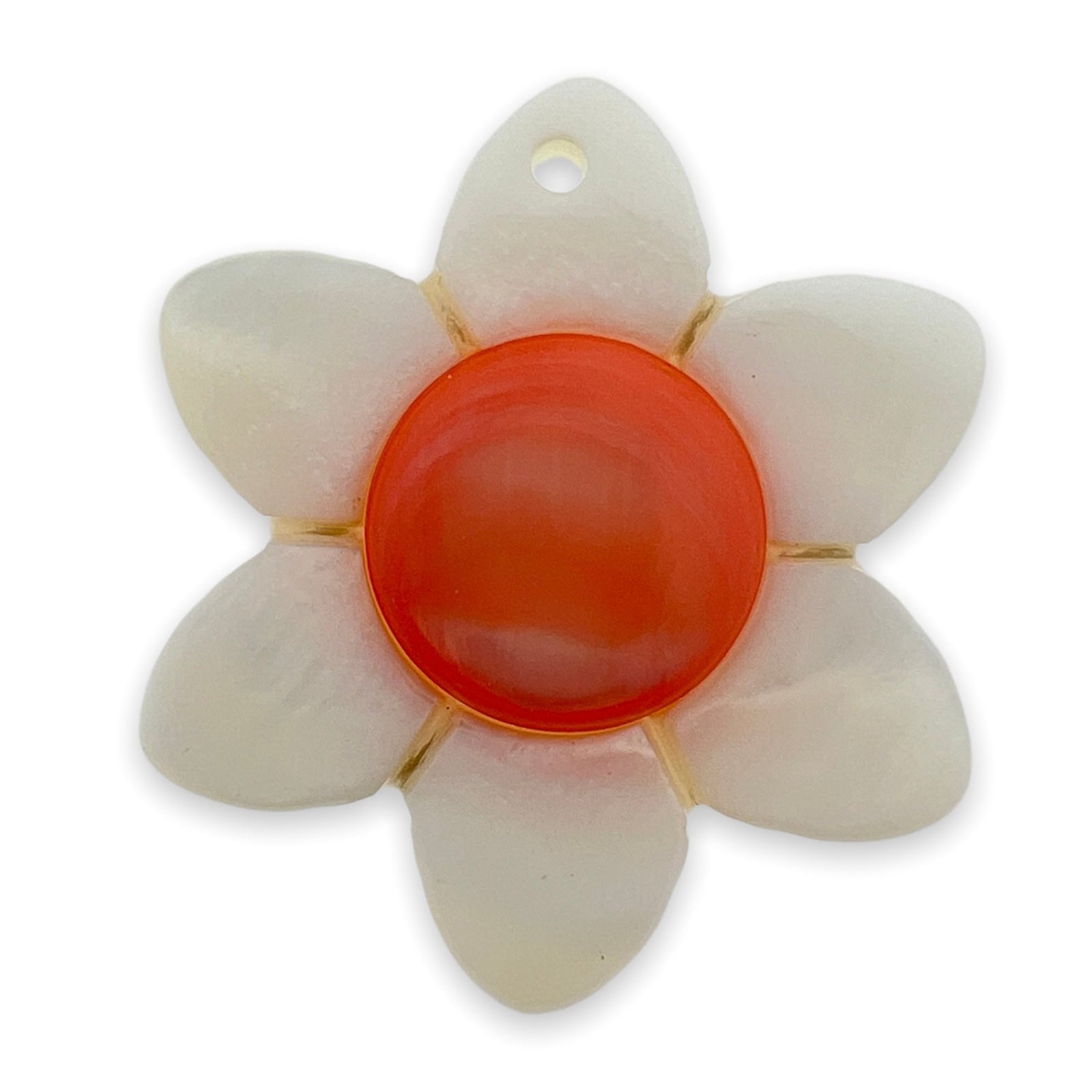 Zoetwaterschelp bedel Bloem parelmoer Oranje 28mm - per stuk-Kralen-Kraaltjes van Renate