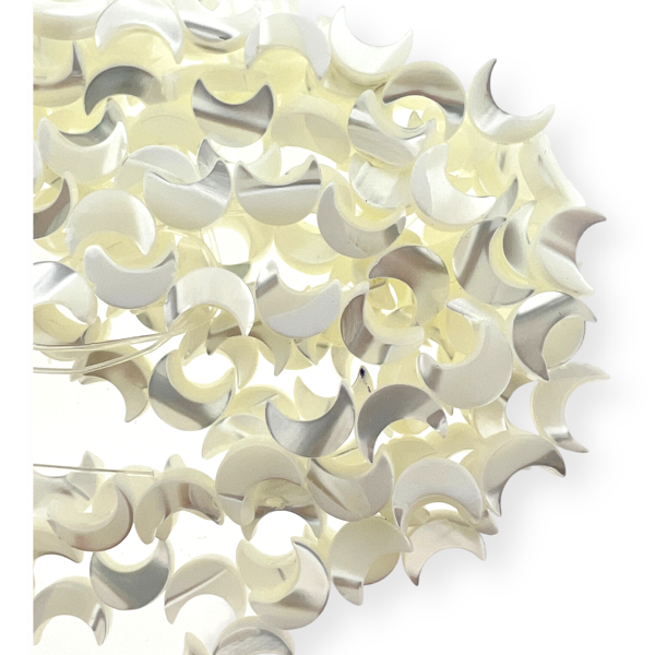 Zoetwaterschelp kraal Maan parelmoer 8x6mm-Kralen-Kraaltjes van Renate