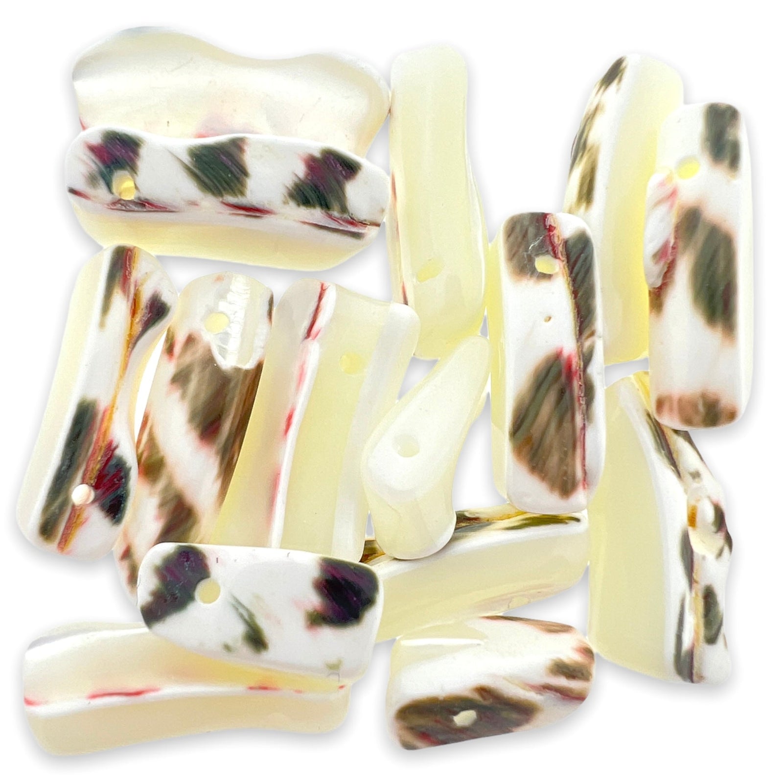 Zoetwaterschelp staafjes parelmoer wit 14-40mm - per 15 stuks-Kralen-Kraaltjes van Renate